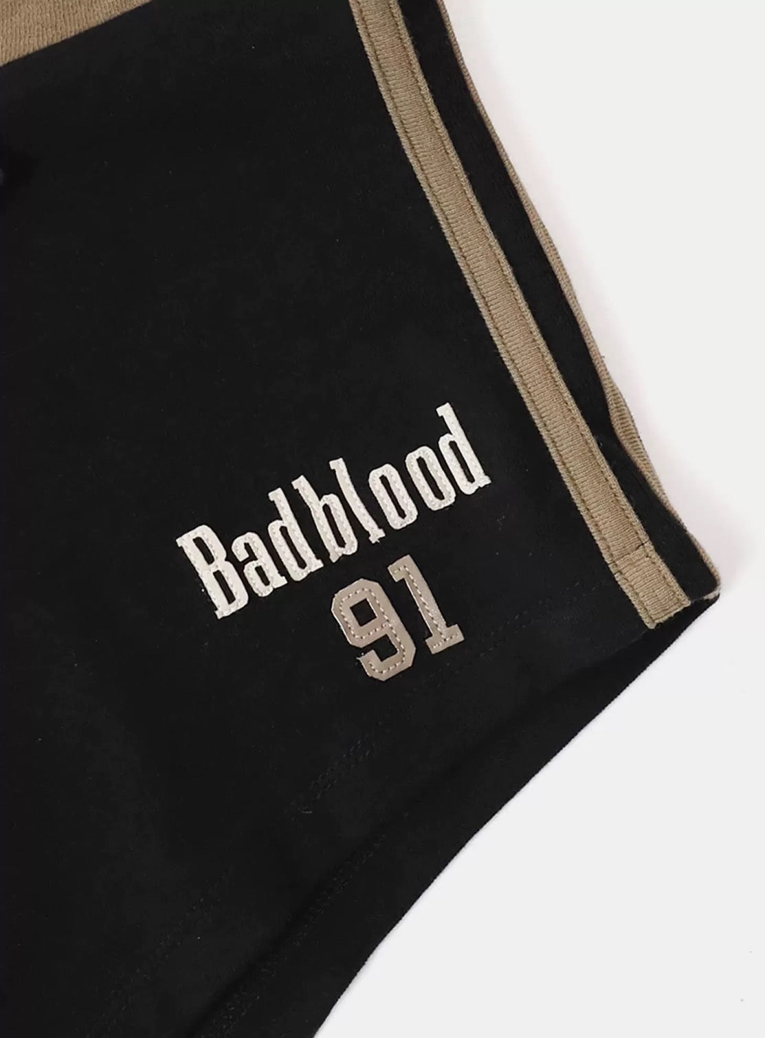 BADBLOOD レトロスポーティーデザイントップス/ショーツ